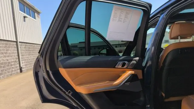 2022 BMW X5 M50i