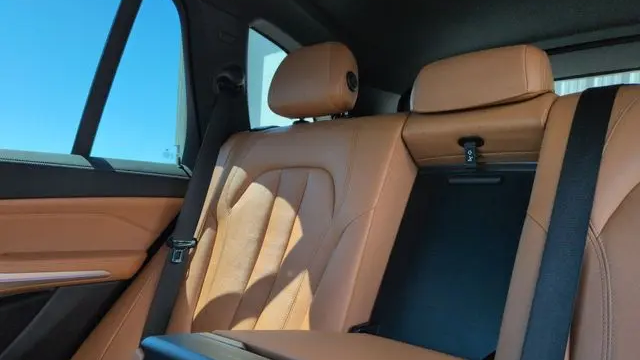 2022 BMW X5 M50i