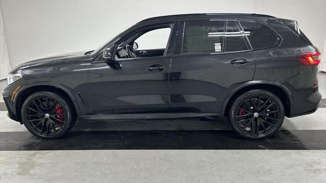 2023 BMW X5 M50i