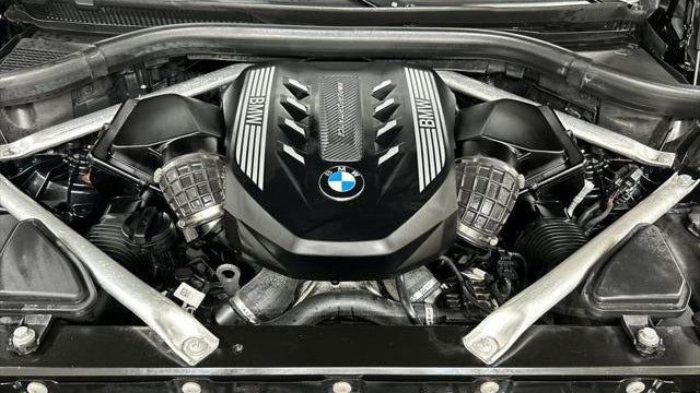 2023 BMW X5 M50i