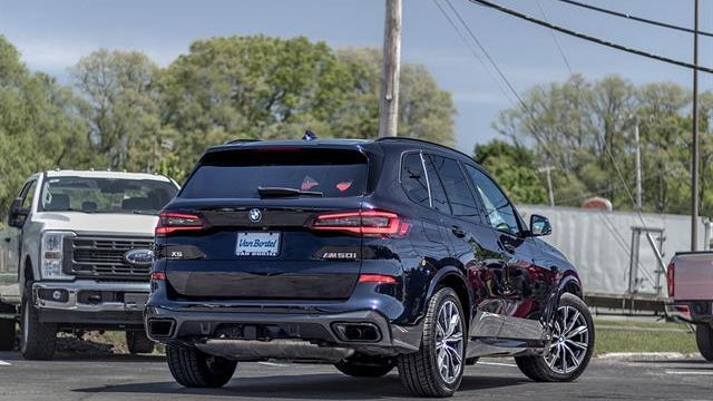 2021 BMW X5 M50i xDrive