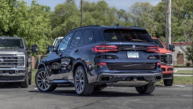 2021 BMW X5 M50i xDrive