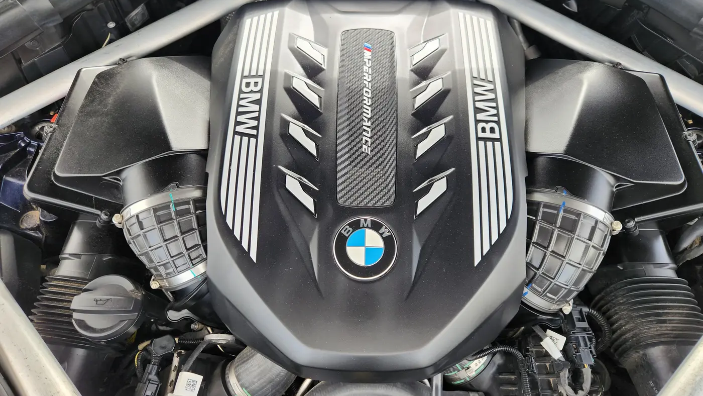 2020 BMW X5 M50i xDrive