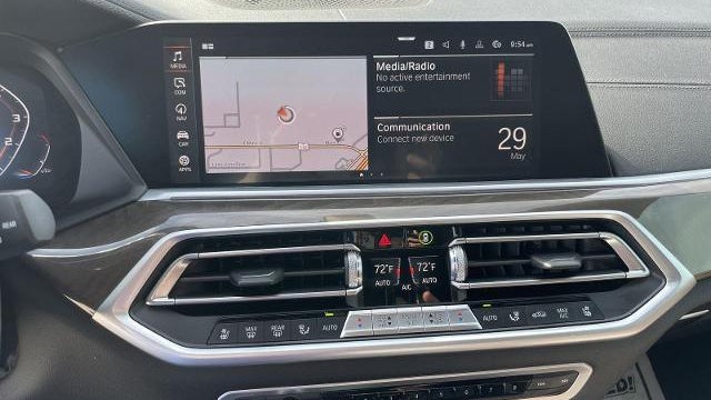2023 BMW X5 M50i