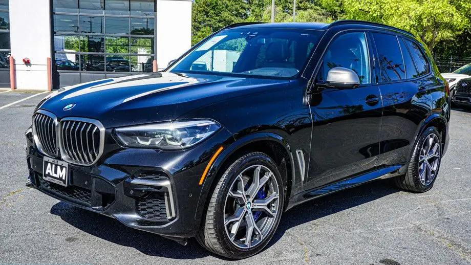 2023 BMW X5 M50i