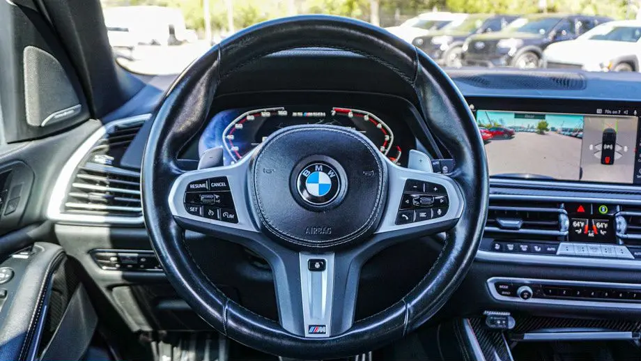 2023 BMW X5 M50i