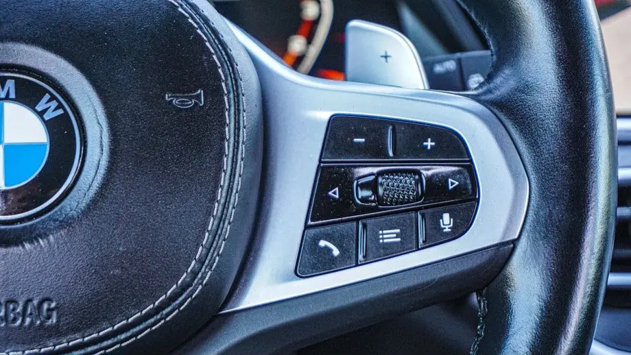 2023 BMW X5 M50i
