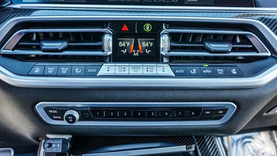 2023 BMW X5 M50i