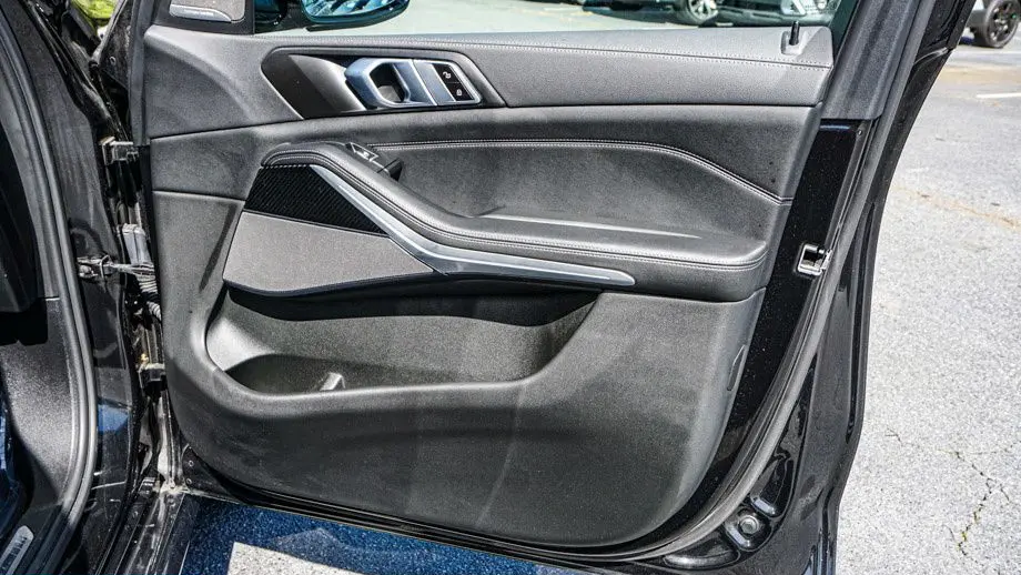 2023 BMW X5 M50i