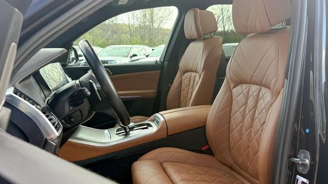 2023 BMW X5 M50i