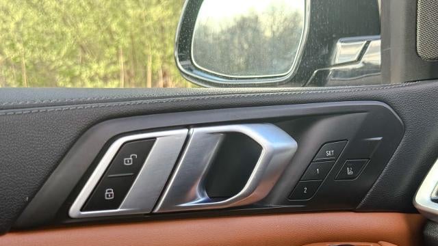 2023 BMW X5 M50i