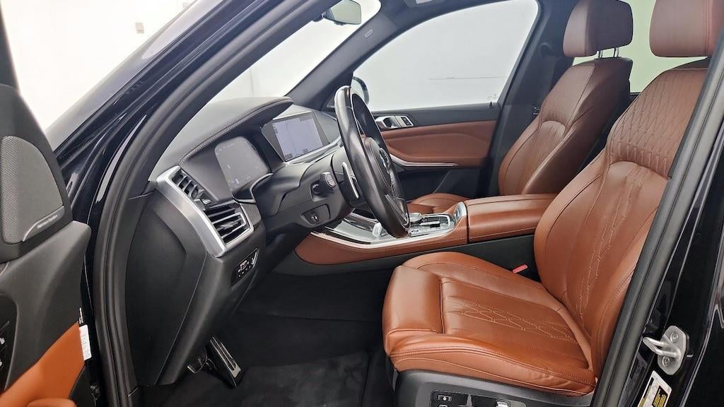 2023 BMW X5 M50i