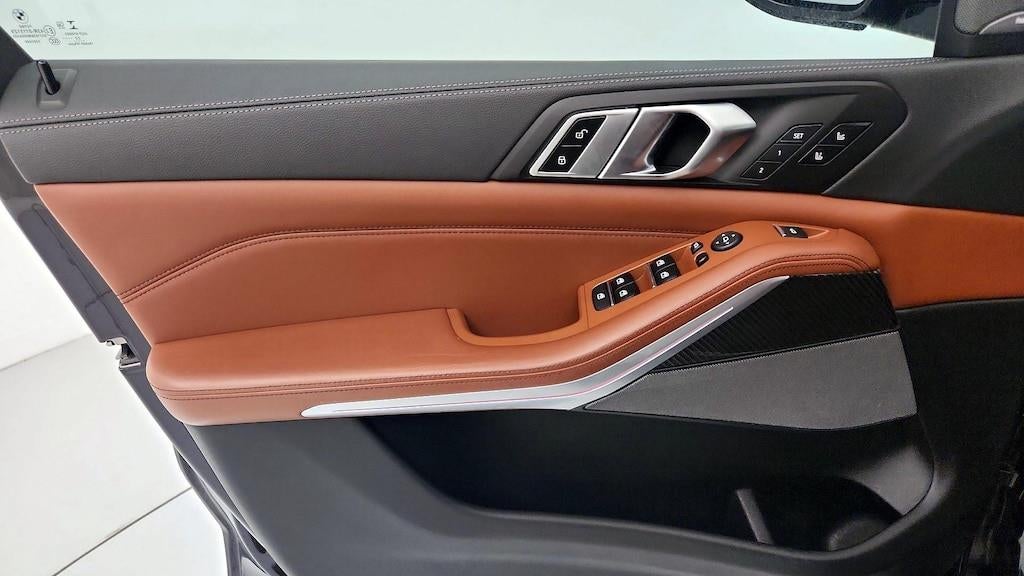 2023 BMW X5 M50i