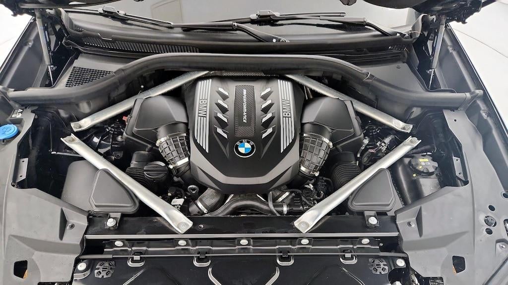 2023 BMW X5 M50i