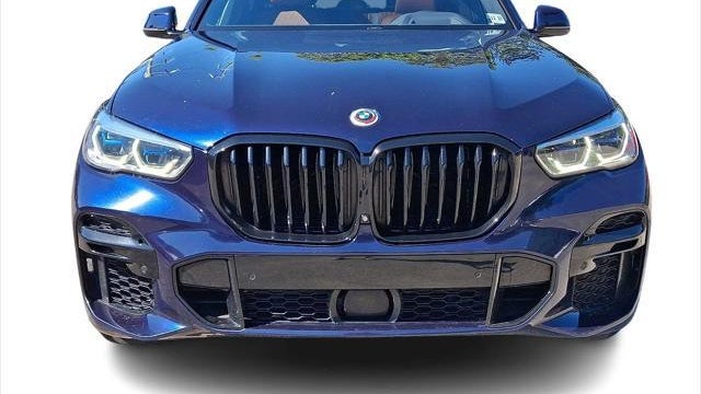 2023 BMW X5 M50i