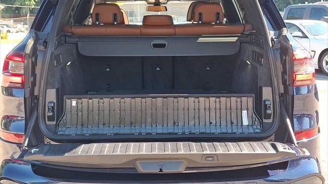 2023 BMW X5 M50i