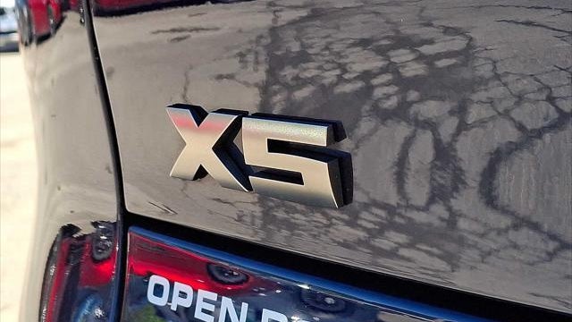 2023 BMW X5 M50i