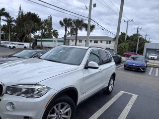 2015 BMW X5 with Mineral White Metallic Exterior