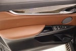 2017 X6 Thumbnail 17