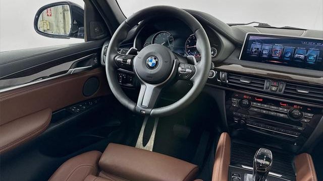 2017 BMW X6 xDrive50i