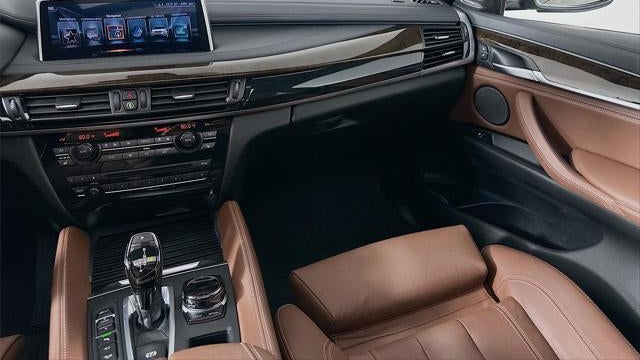 2017 BMW X6 xDrive50i