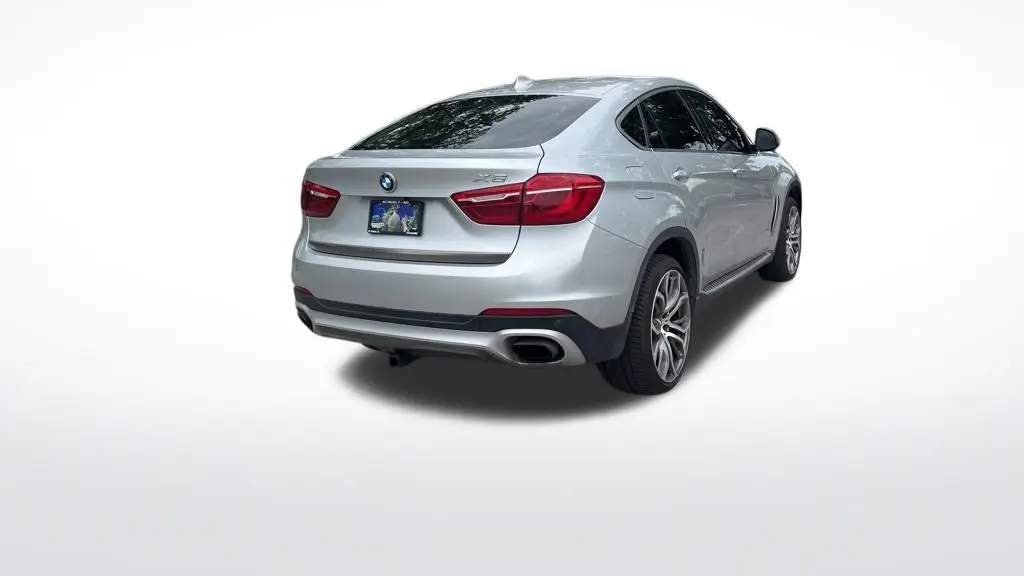 2015 BMW X6 xDrive50i