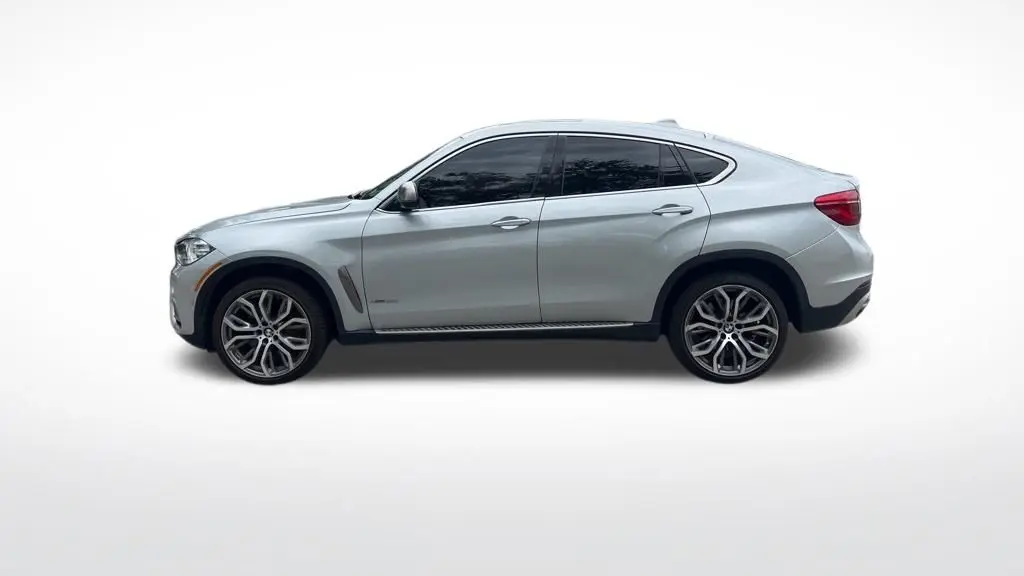 2015 BMW X6 xDrive50i