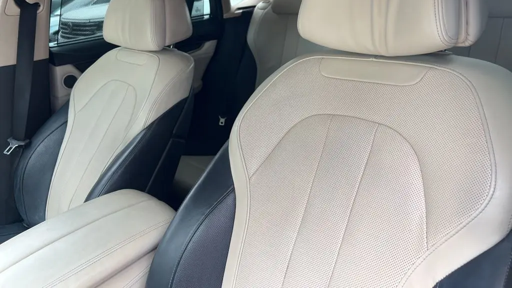 2015 BMW X6 xDrive50i