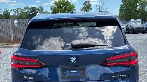 2022 BMW X5 xDrive45e