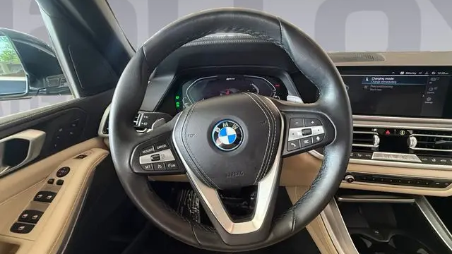 2022 BMW X5 xDrive45e