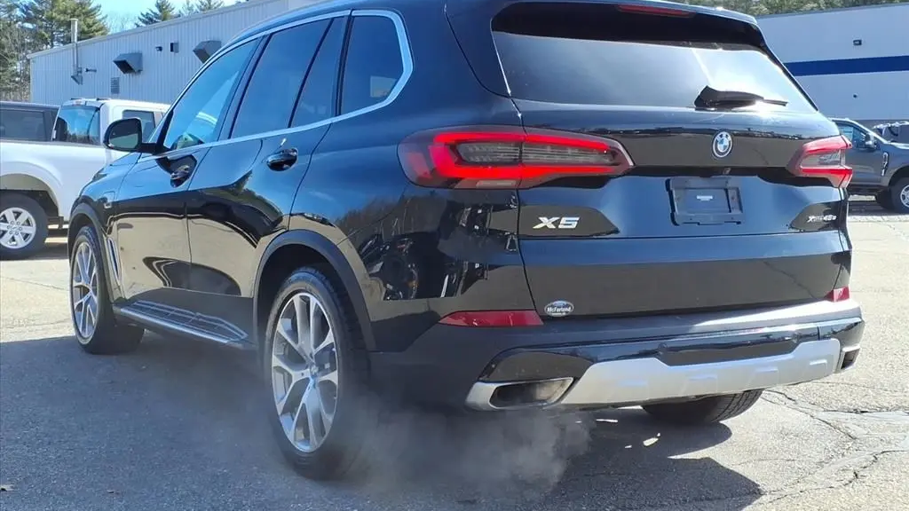 2023 BMW X5 xDrive45e