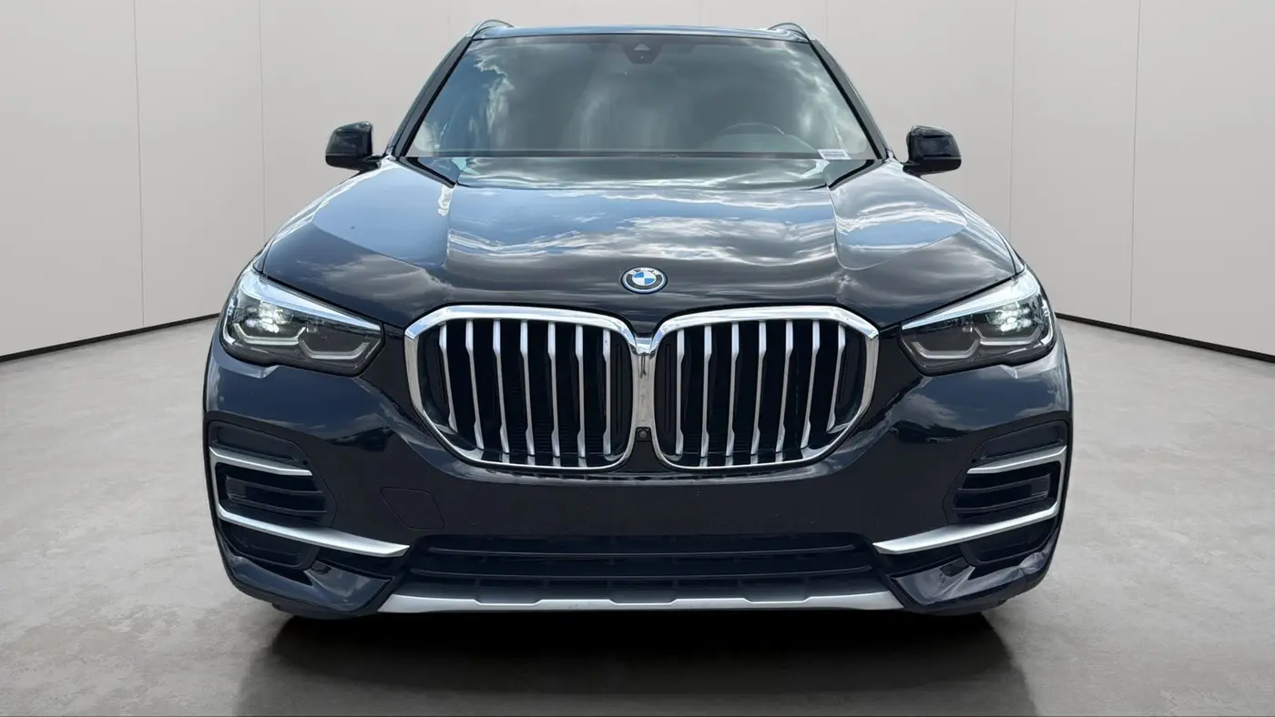2023 BMW X5 xDrive45e