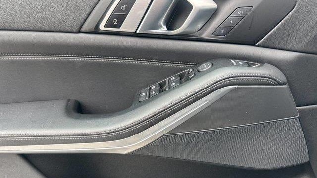 2023 BMW X5 xDrive45e