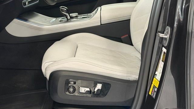 2023 BMW X5 xDrive45e