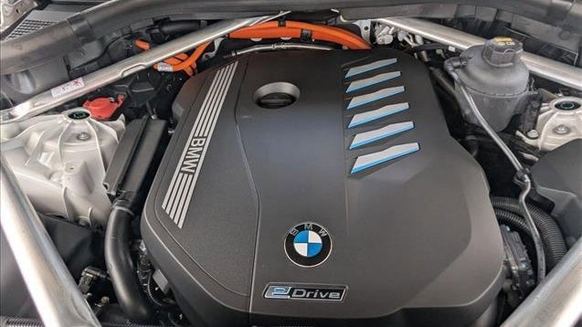 2023 BMW X5 xDrive45e