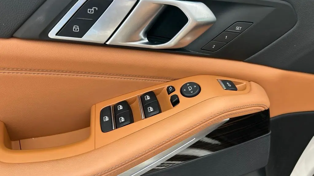 2023 BMW X5 xDrive45e