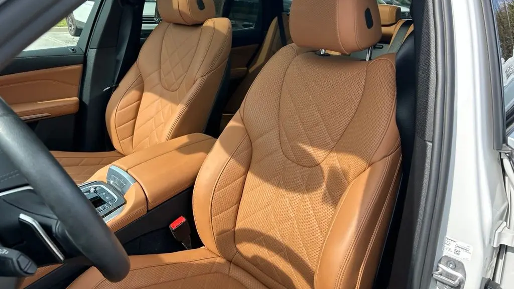 2023 BMW X5 xDrive45e