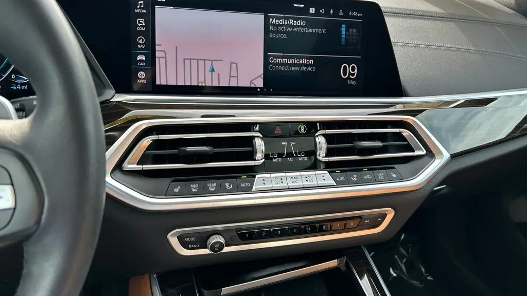 2023 BMW X5 xDrive45e