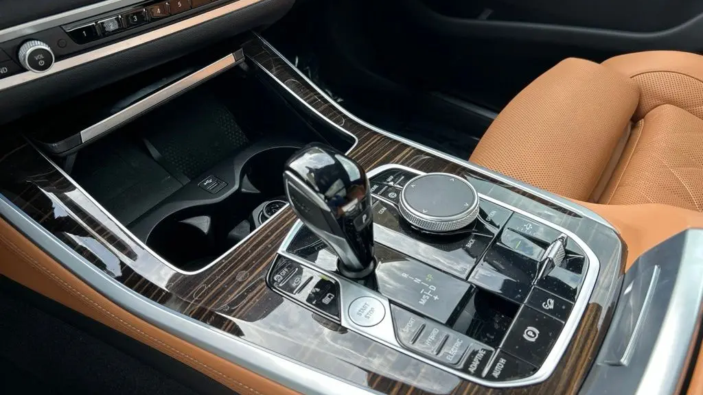 2023 BMW X5 xDrive45e