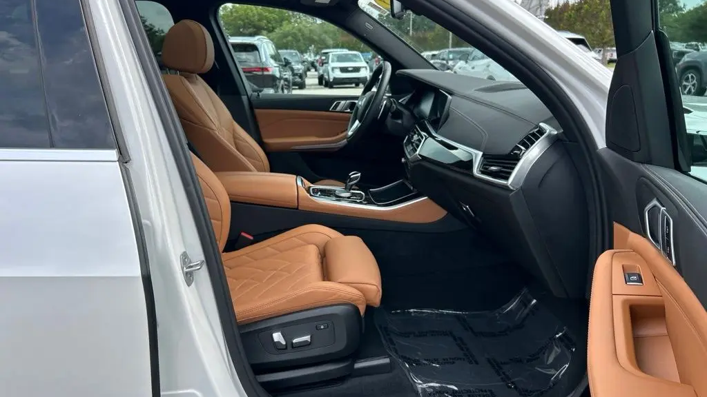 2023 BMW X5 xDrive45e