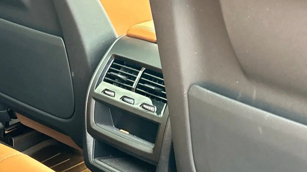 2023 BMW X5 xDrive45e