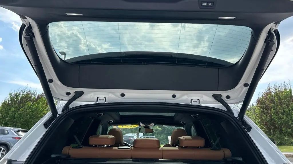 2023 BMW X5 xDrive45e