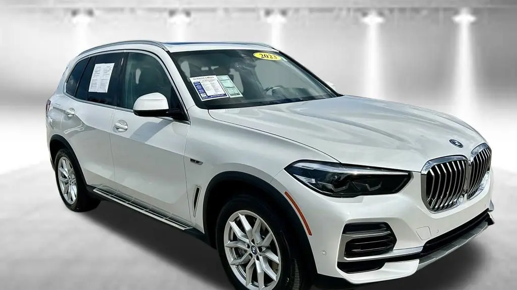 2023 BMW X5 xDrive45e