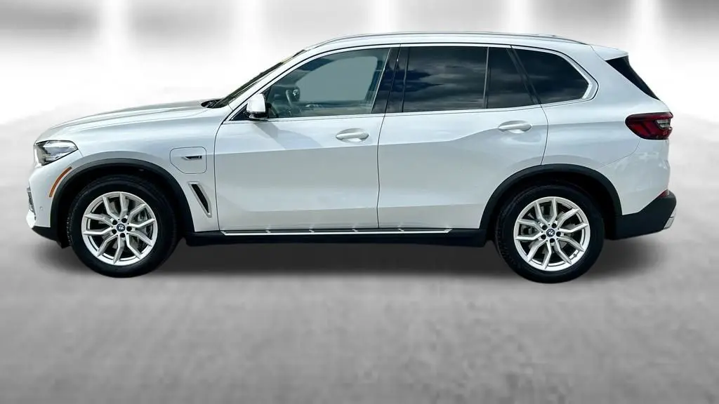 2023 BMW X5 xDrive45e