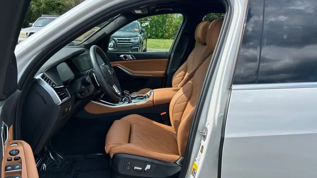 2023 BMW X5 xDrive45e