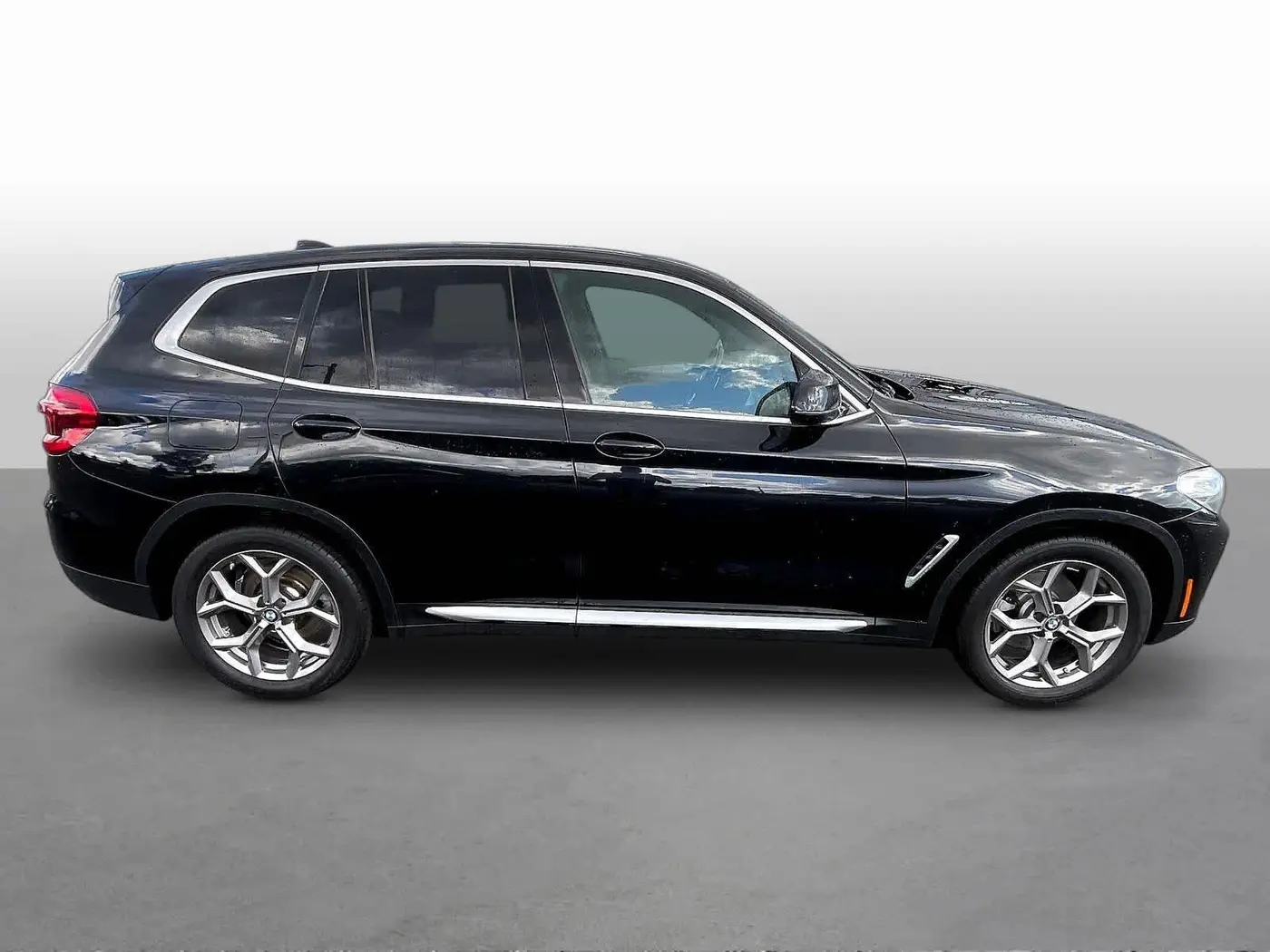 2021 BMW X3 - $25,592