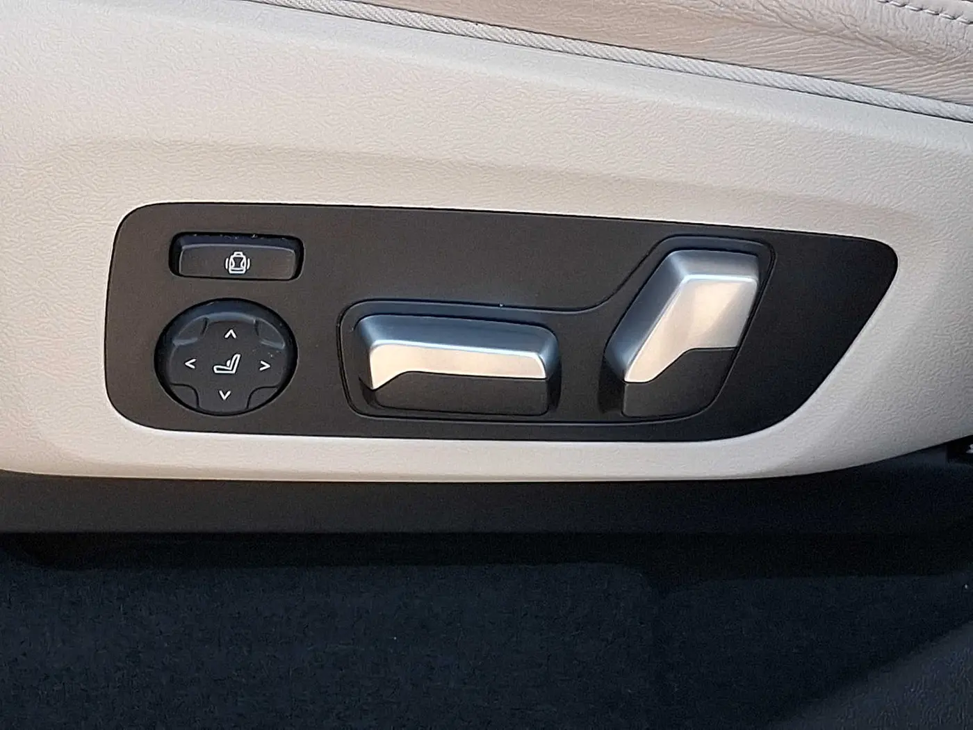 2021 BMW X3 - $25,499