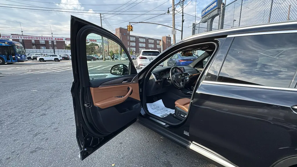 2021 BMW X3 - $26,720
