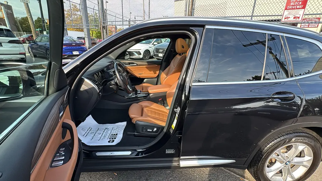 2021 BMW X3 - $26,720