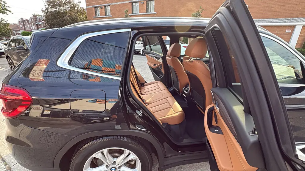 2021 BMW X3 - $26,720